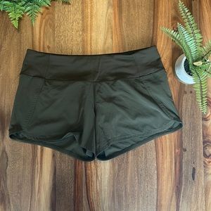 NWOT lululemon olive speed up